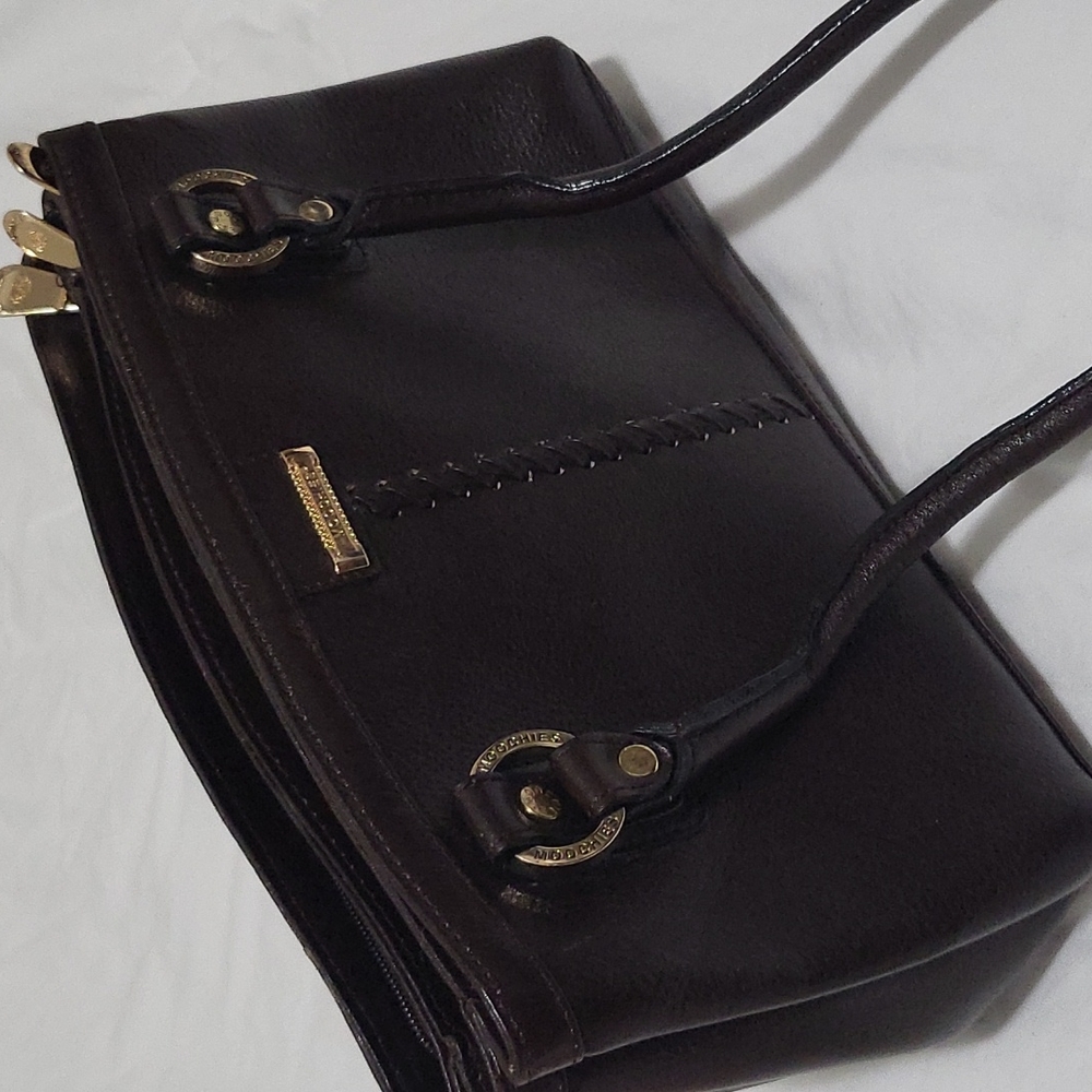 Moochies Purse, 7 ×11 wide 3.5